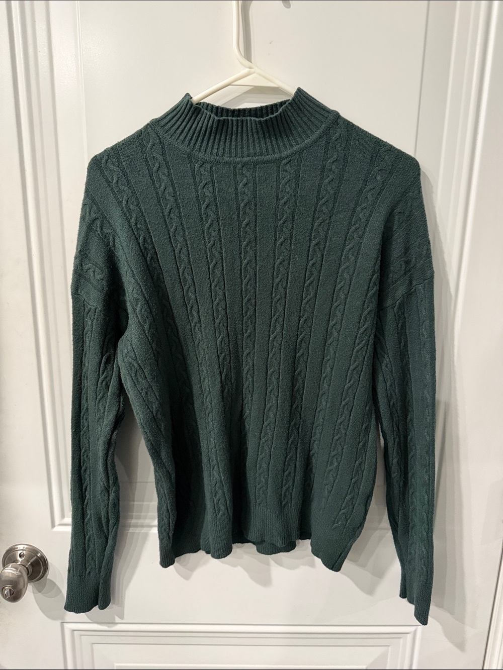 Wool Cashmere Blend Cable Knit Mock Neck Sweater in Dark Green